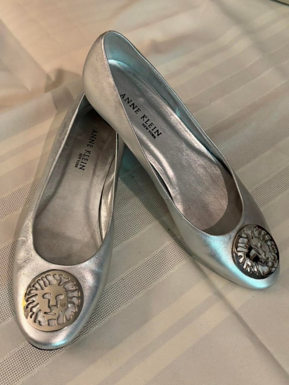 Anne Klein Women's Silver Ballet-shoes